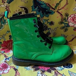No Boundaries Combat Boots guc lime green